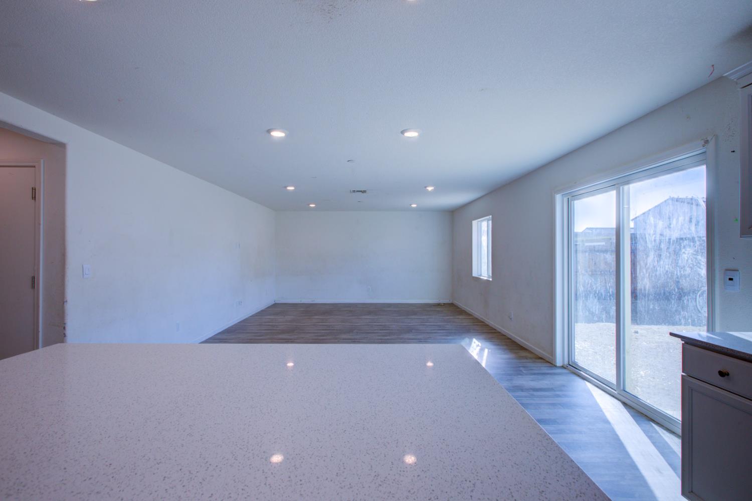 2220 Blossom Ranch Rd, Patterson, CA 95363