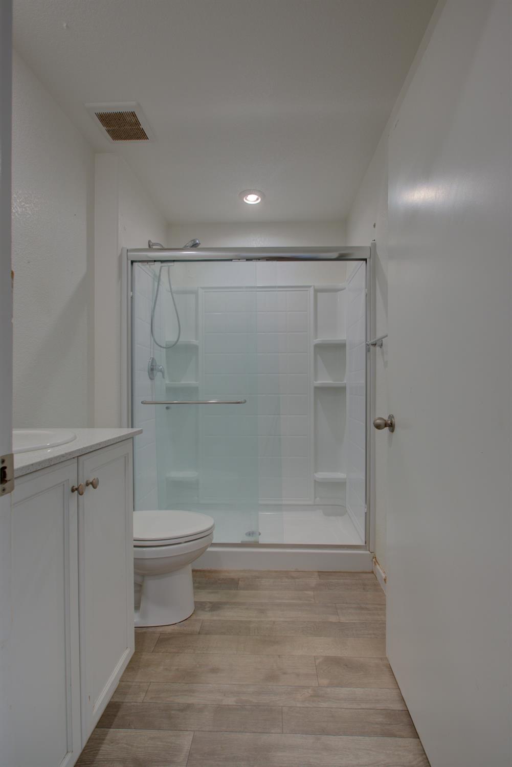 2220 Blossom Ranch Rd, Patterson, CA 95363