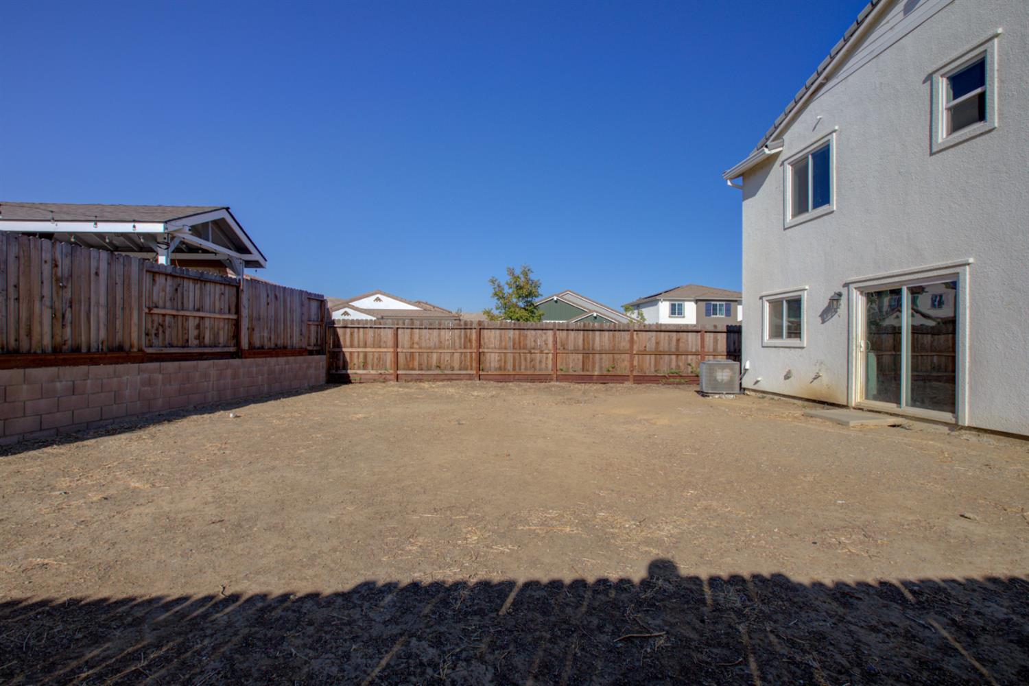 2220 Blossom Ranch Rd, Patterson, CA 95363