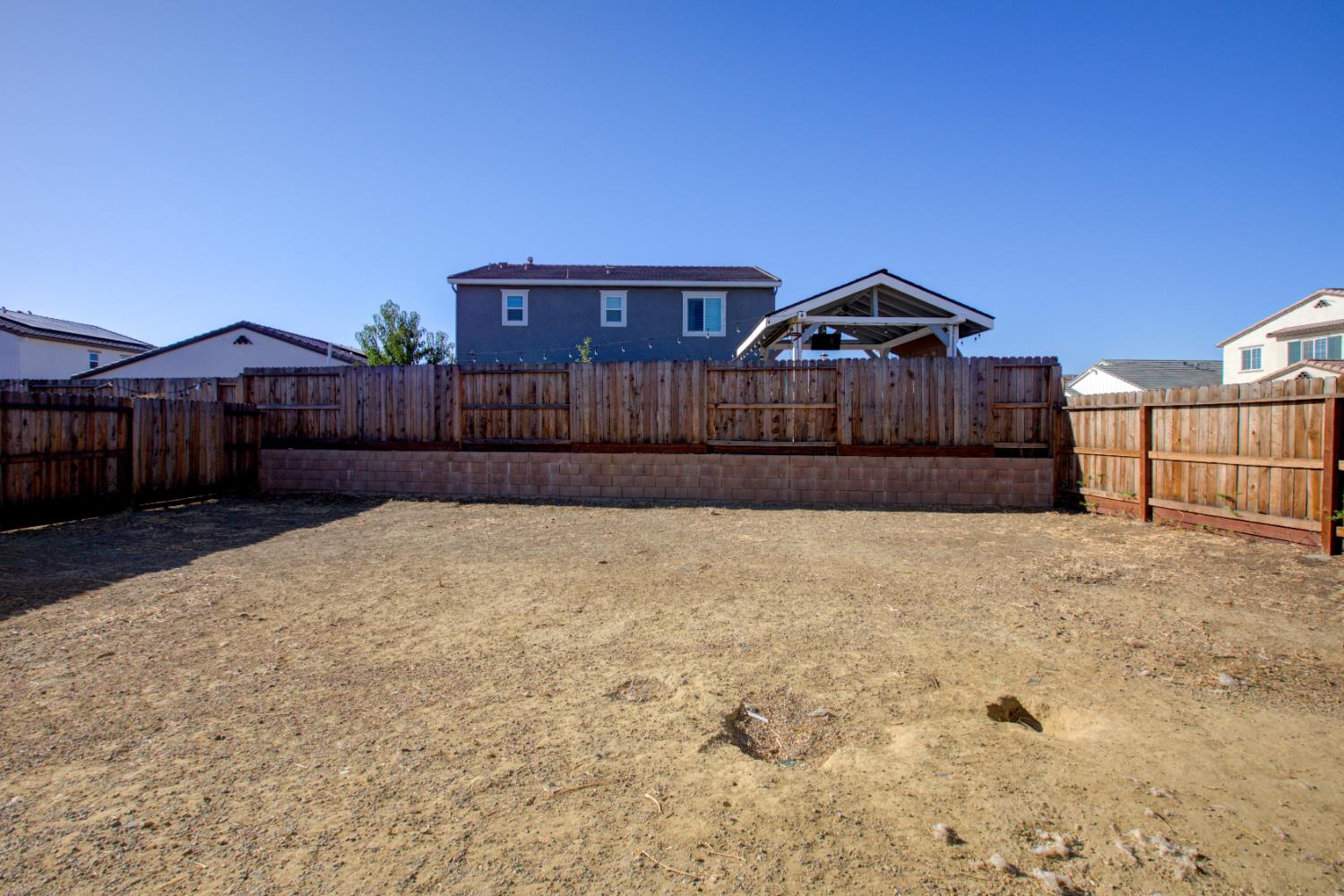 2220 Blossom Ranch Rd, Patterson, CA 95363