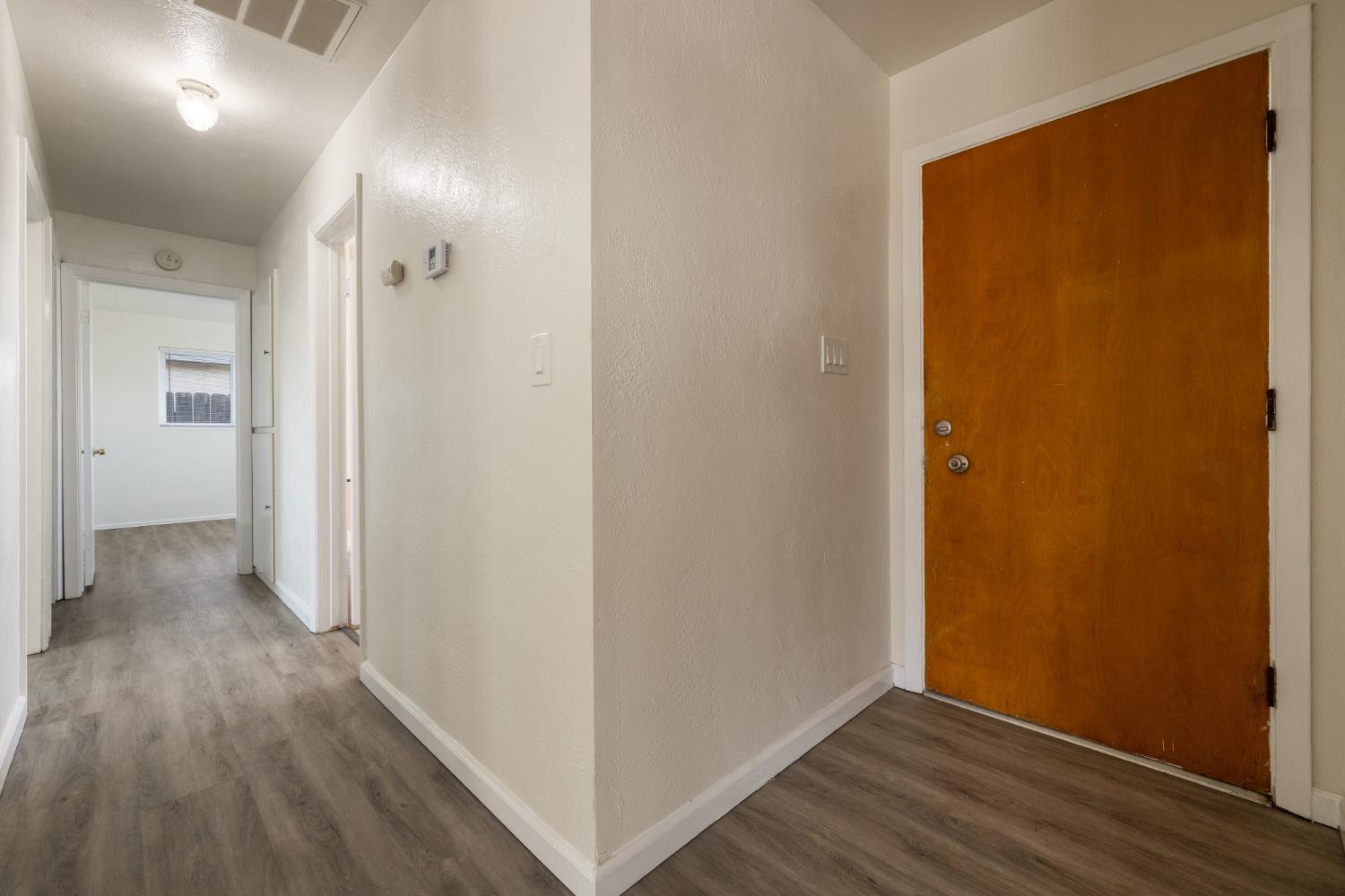 418 Lupton St, Manteca, CA 95337