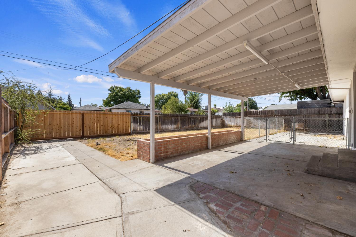 418 Lupton St, Manteca, CA 95337