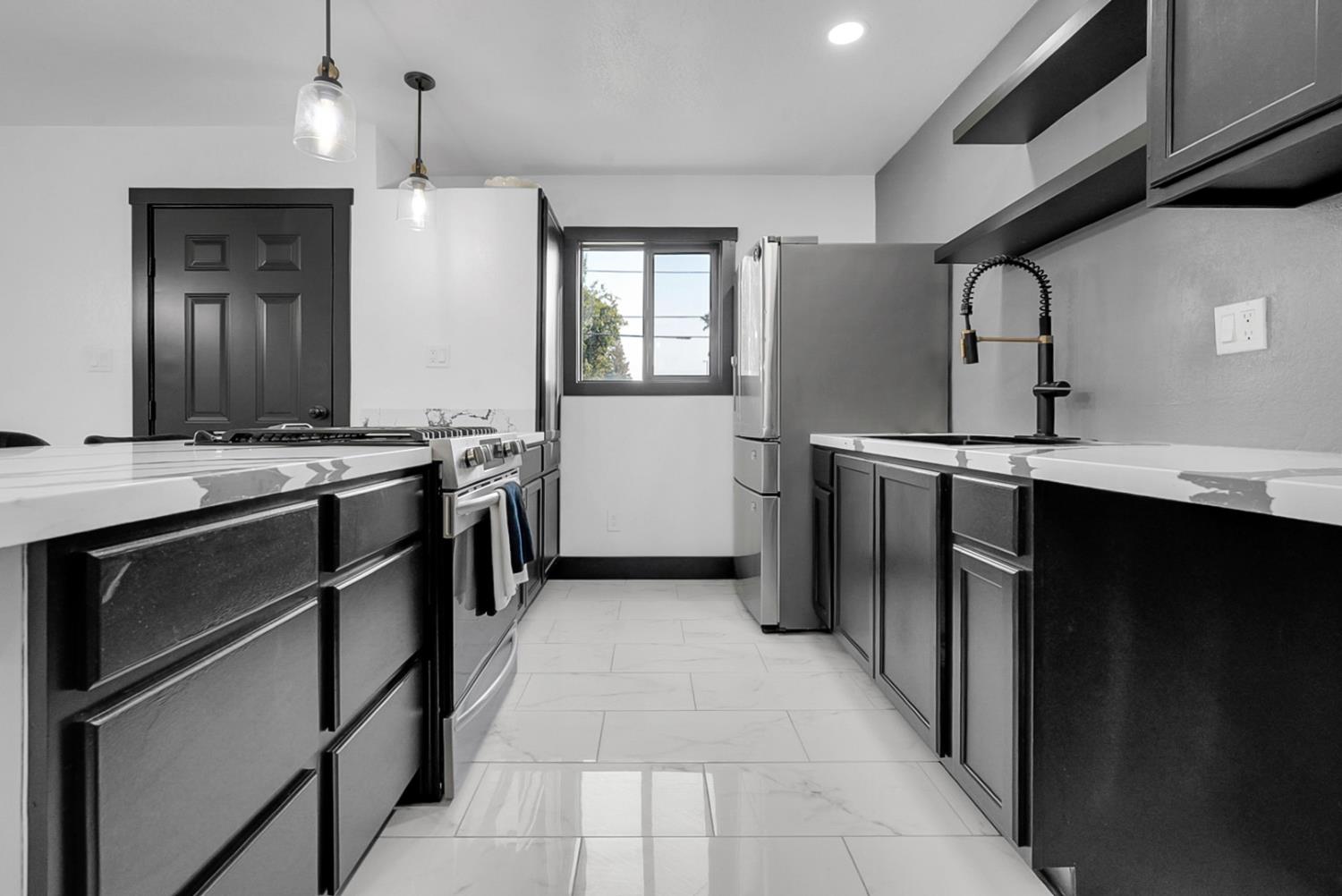 3767 Kentucky Ave, Riverbank, CA 95367