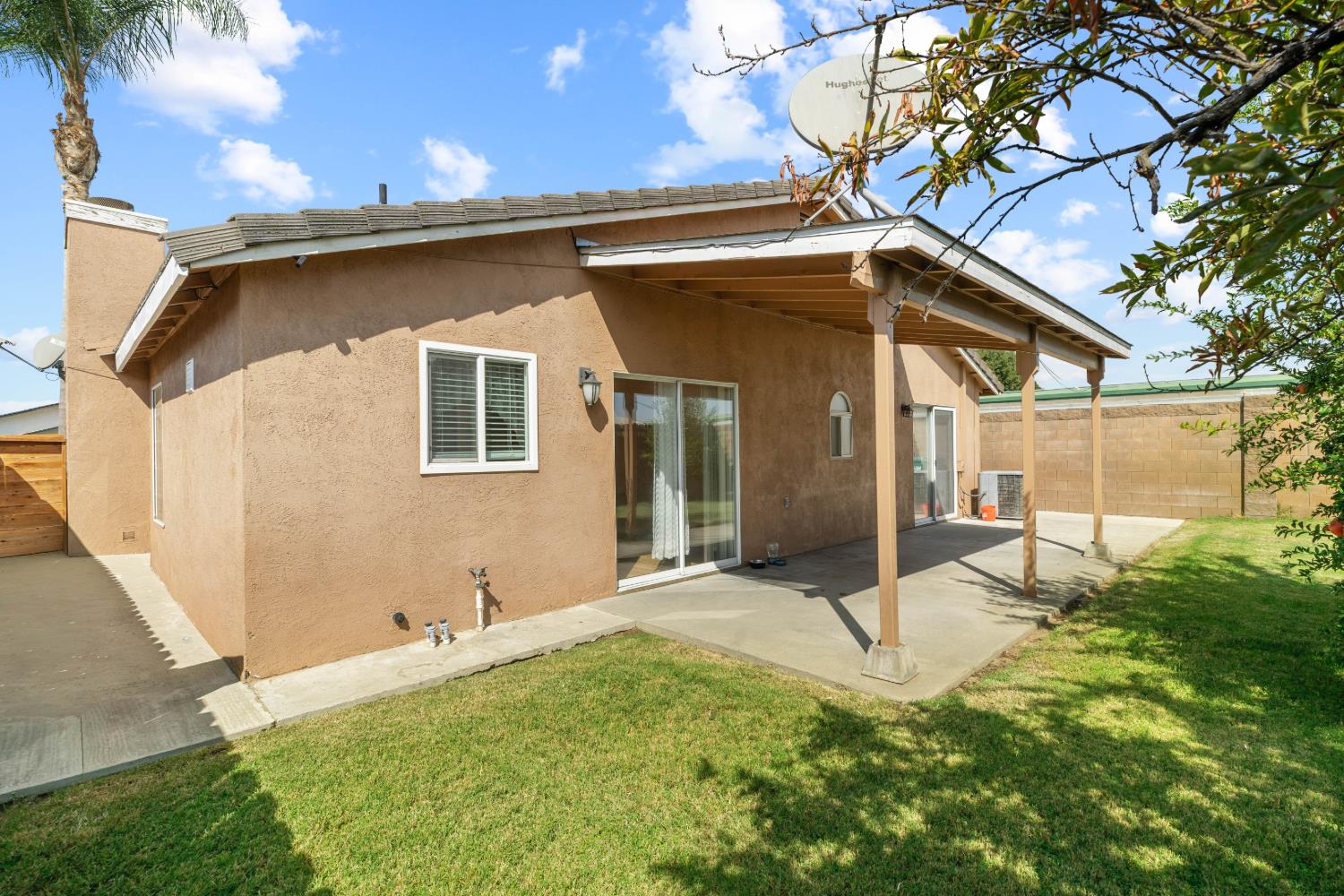 7868 Klint Dr, Hilmar, CA 95324