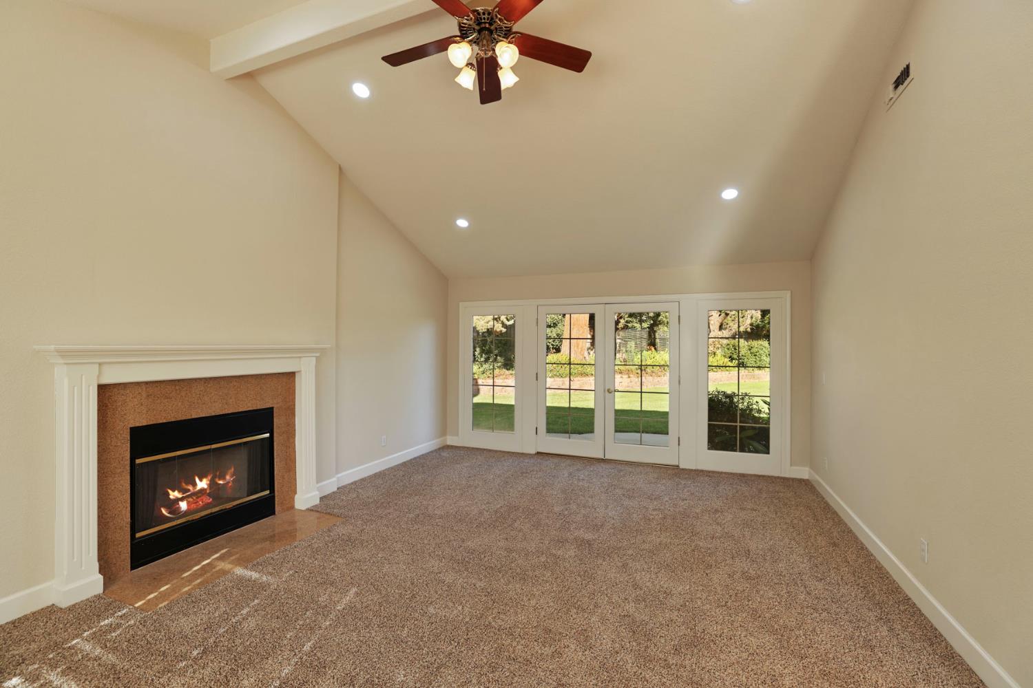 10009 Country Oak Ct, Oakdale, CA 95361