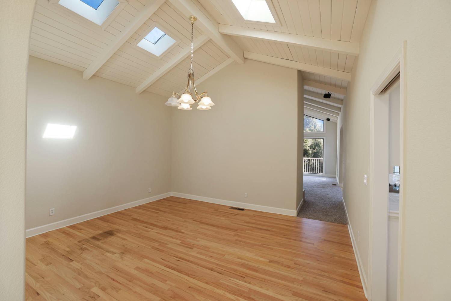 10009 Country Oak Ct, Oakdale, CA 95361