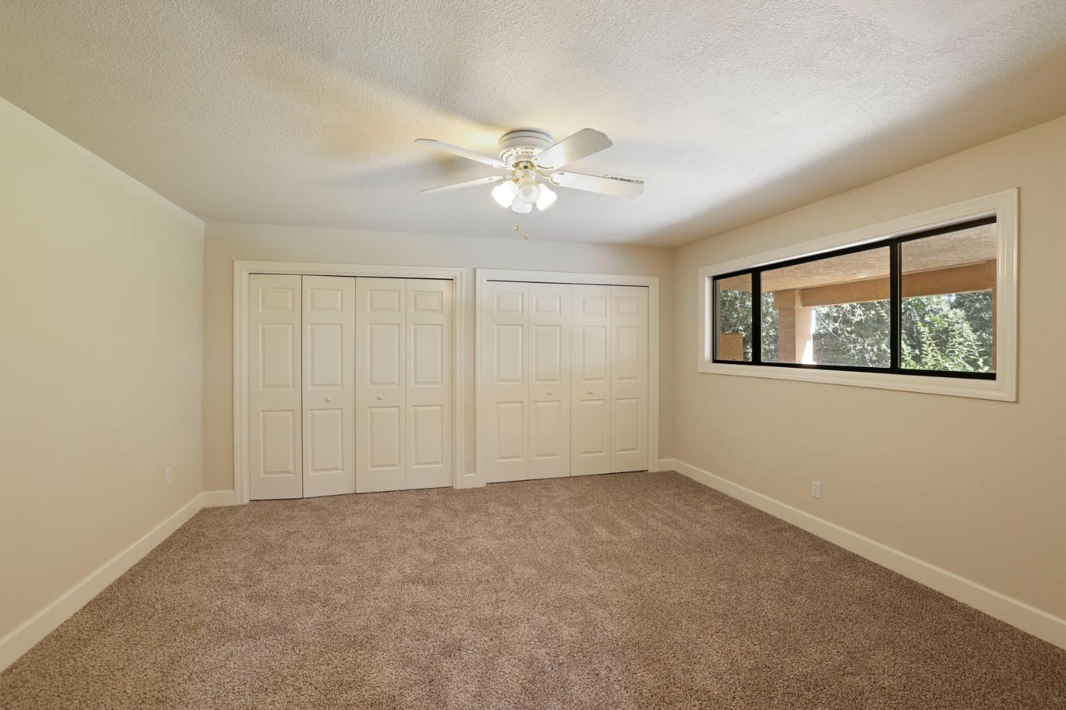 10009 Country Oak Ct, Oakdale, CA 95361