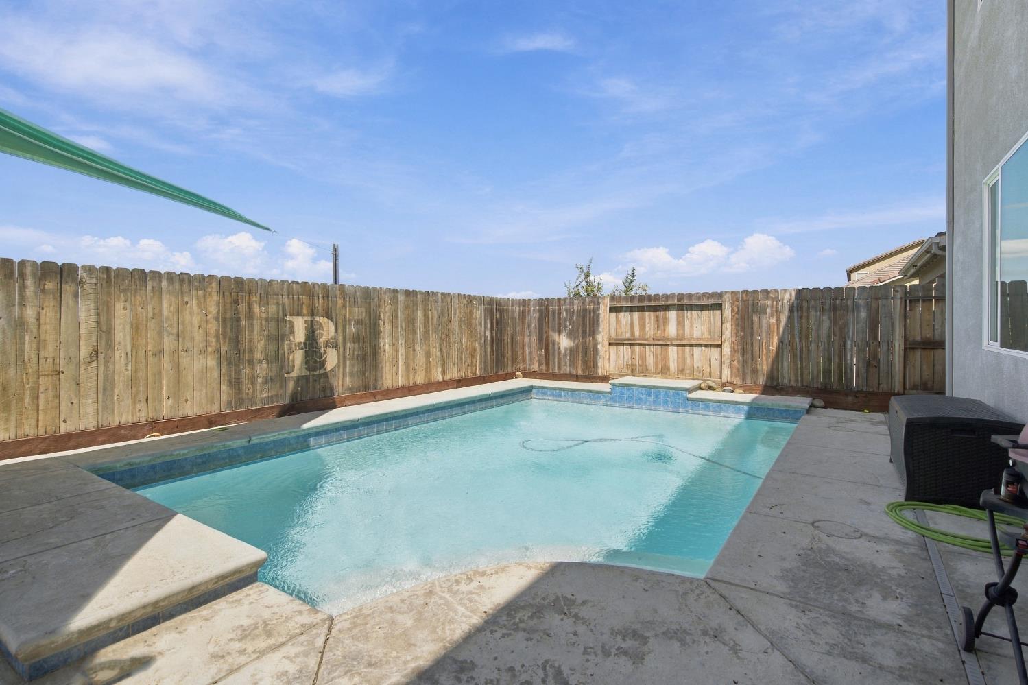 1655 Cady Ln, Ripon, CA 95366