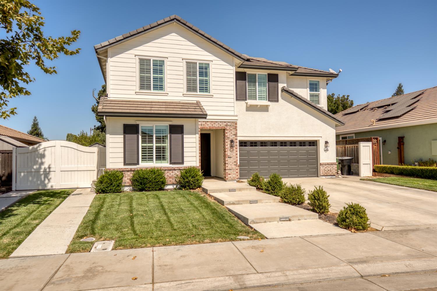 333 Franklin Ln, Ripon, CA 95366