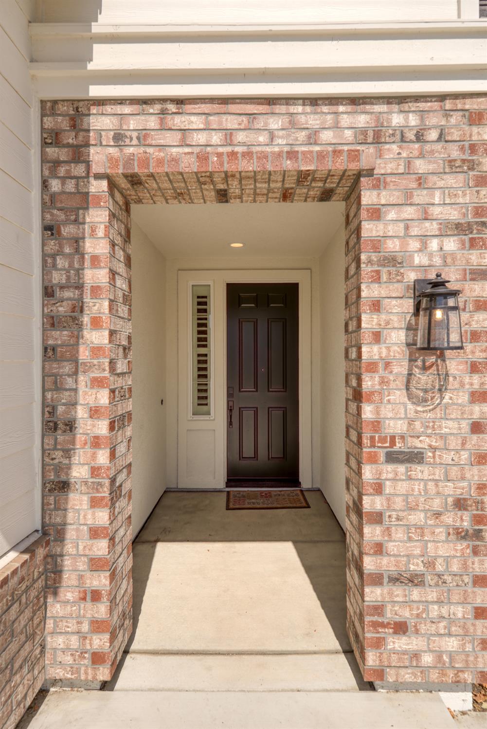 333 Franklin Ln, Ripon, CA 95366