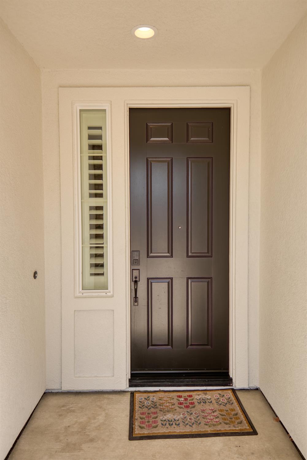 333 Franklin Ln, Ripon, CA 95366