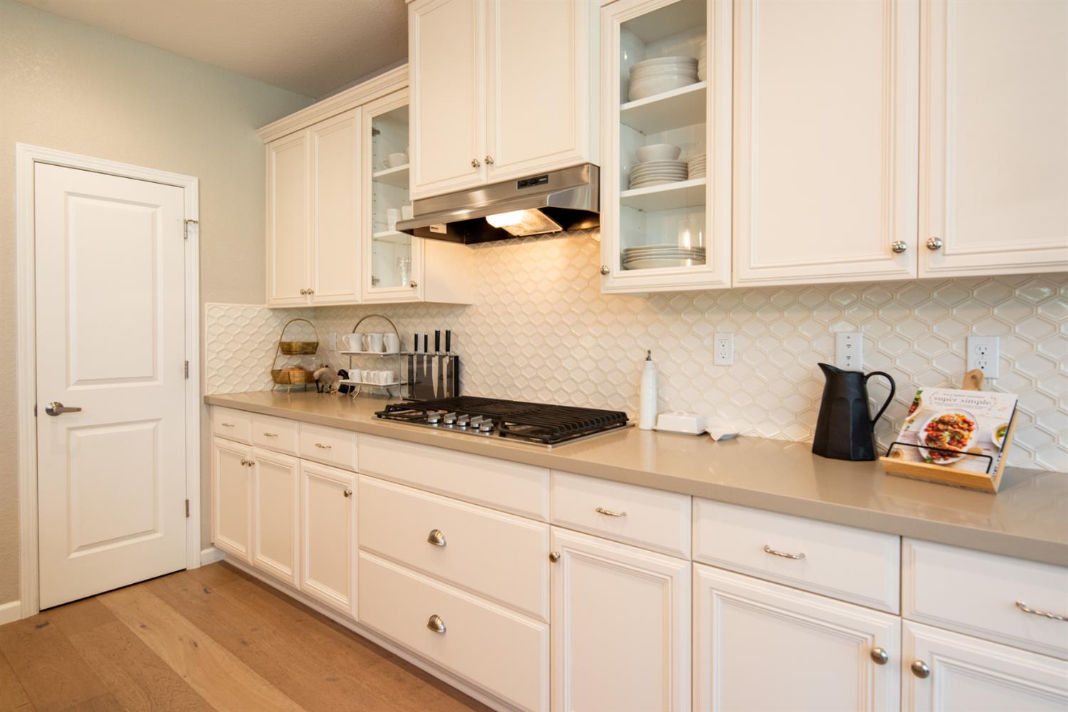 333 Franklin Ln, Ripon, CA 95366