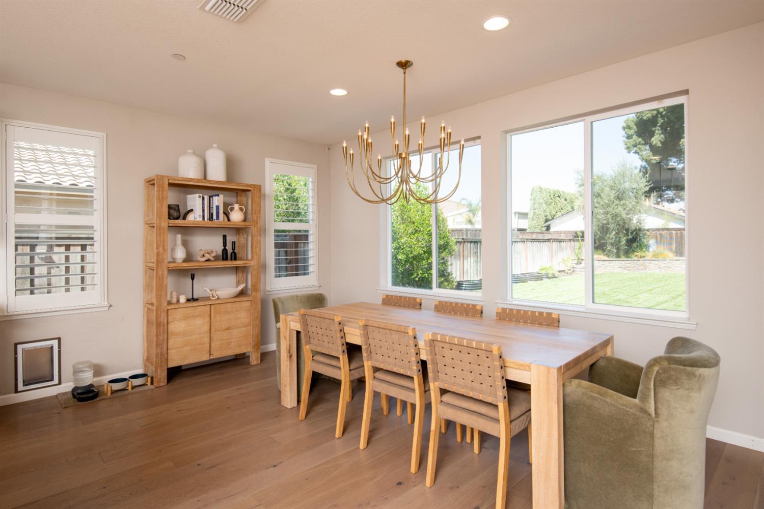 333 Franklin Ln, Ripon, CA 95366