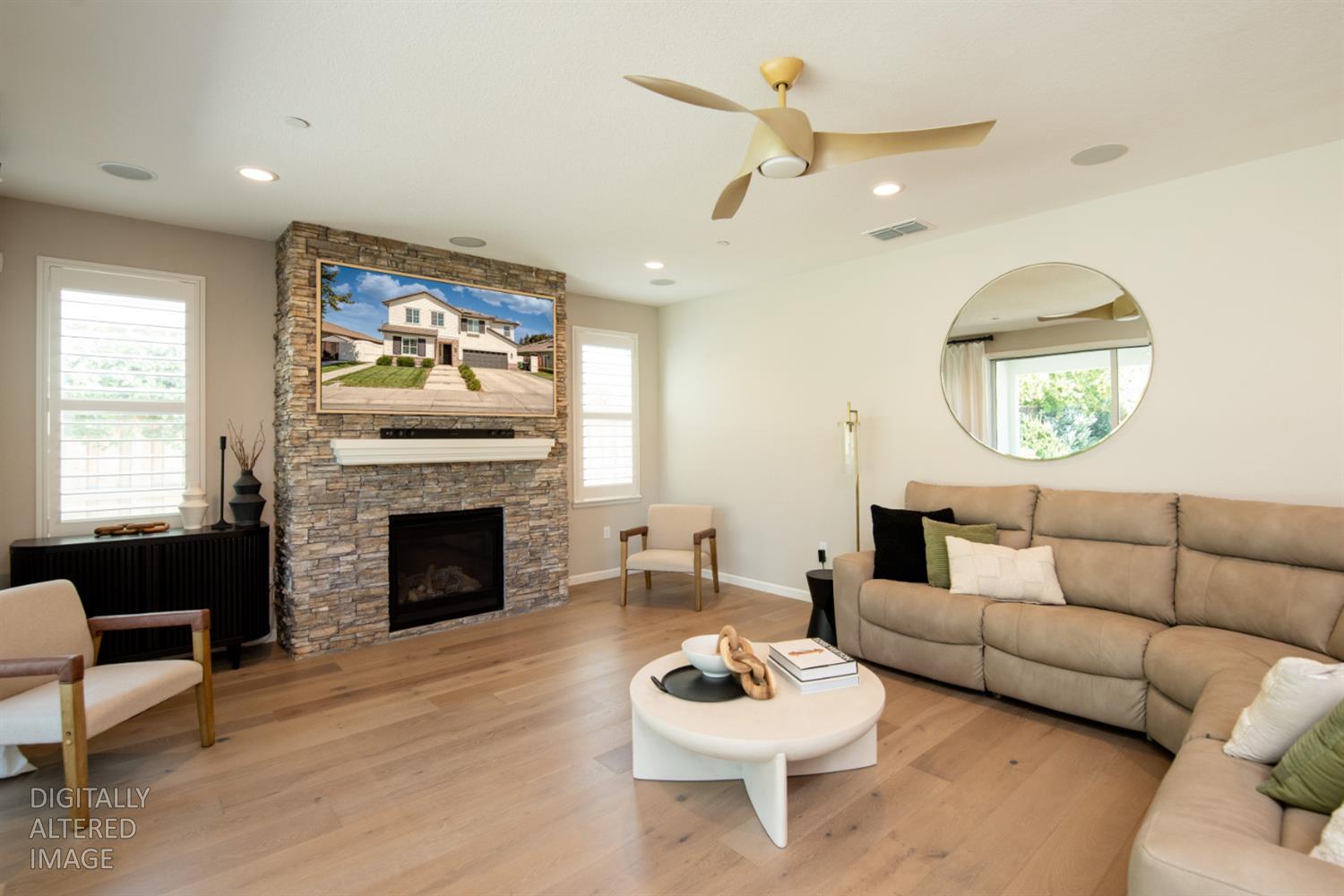 333 Franklin Ln, Ripon, CA 95366