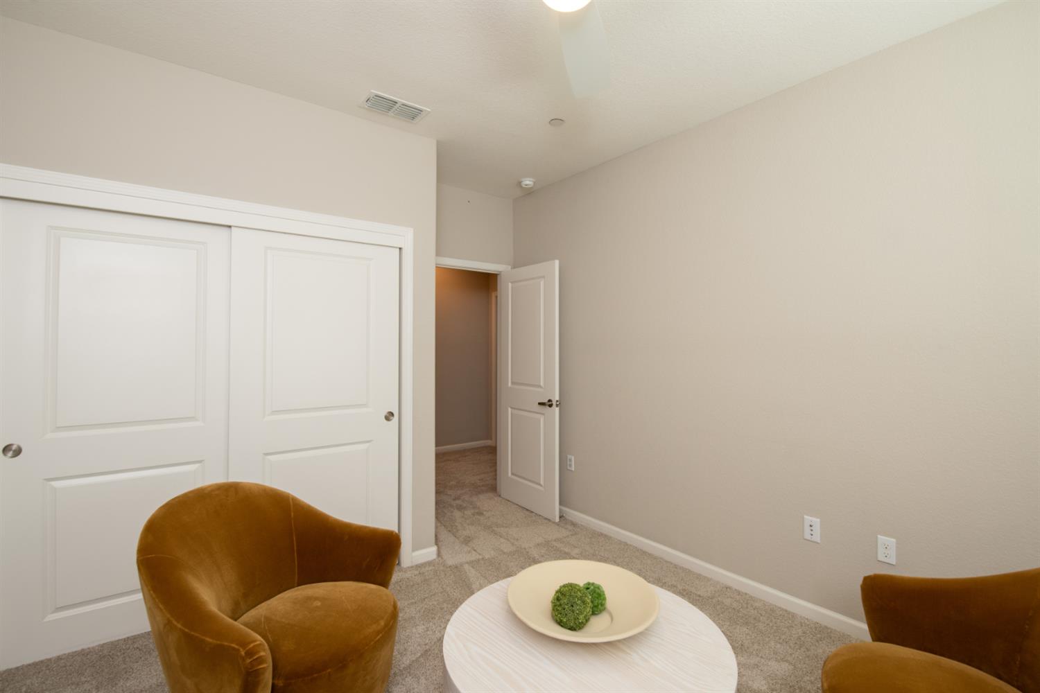 333 Franklin Ln, Ripon, CA 95366