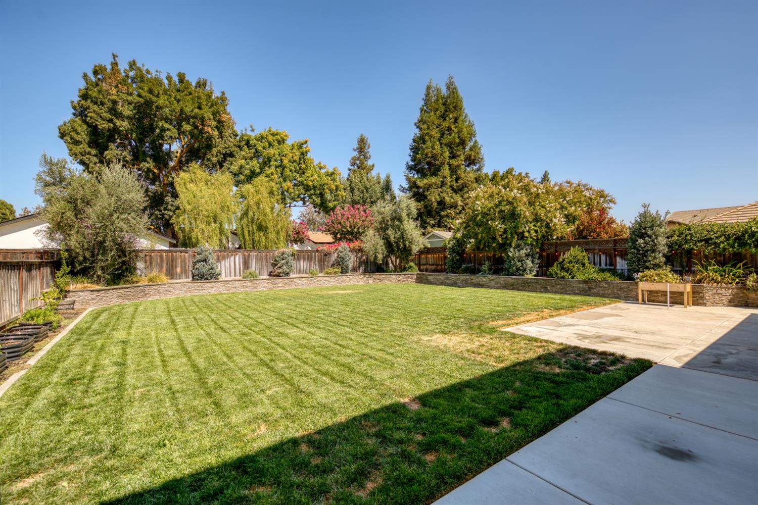 333 Franklin Ln, Ripon, CA 95366