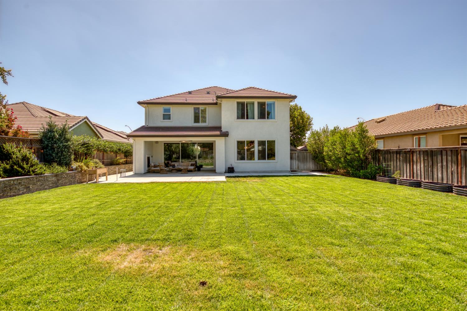 333 Franklin Ln, Ripon, CA 95366