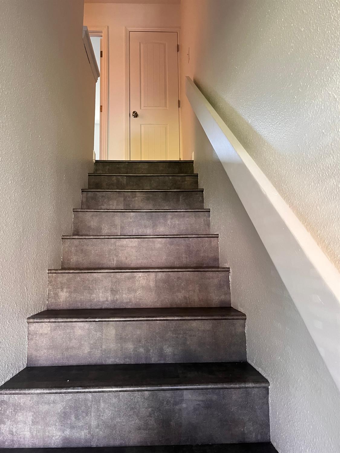 2500 Lawrence St, Ceres, CA 95307