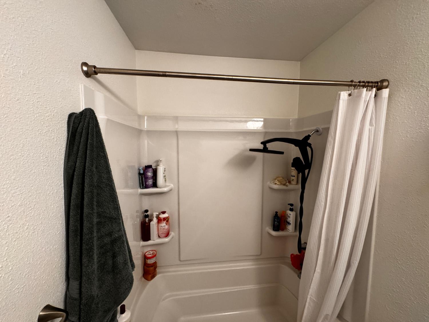 2500 Lawrence St, Ceres, CA 95307