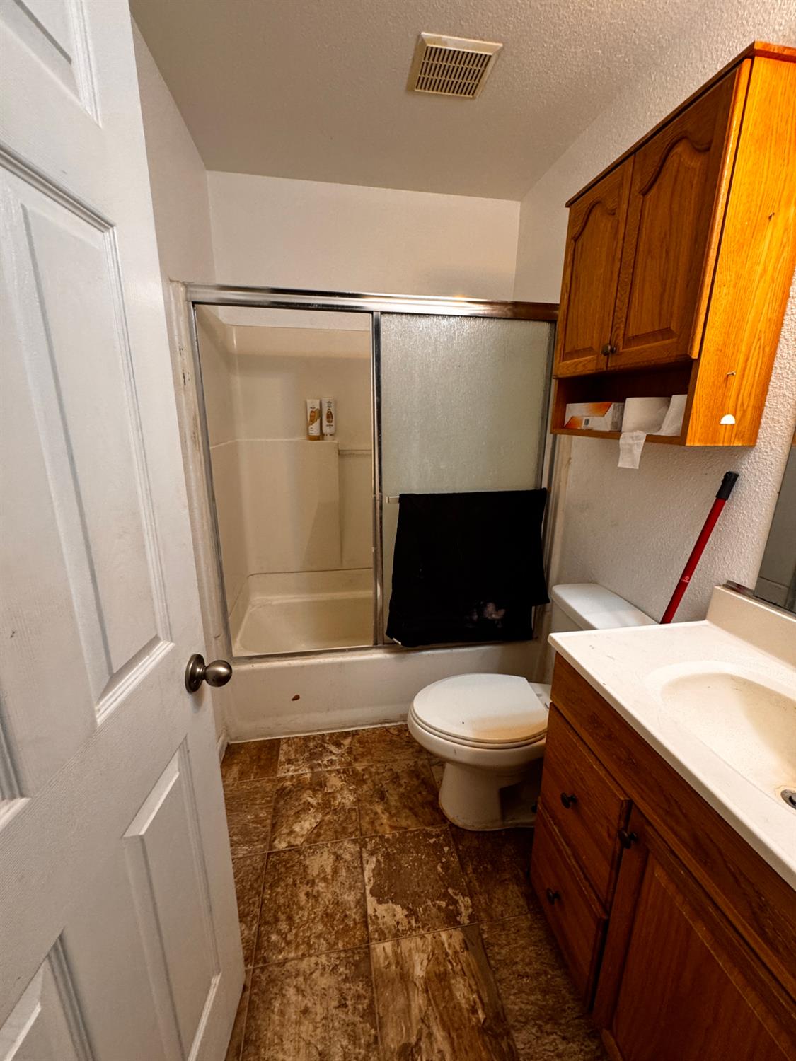 2500 Lawrence St, Ceres, CA 95307