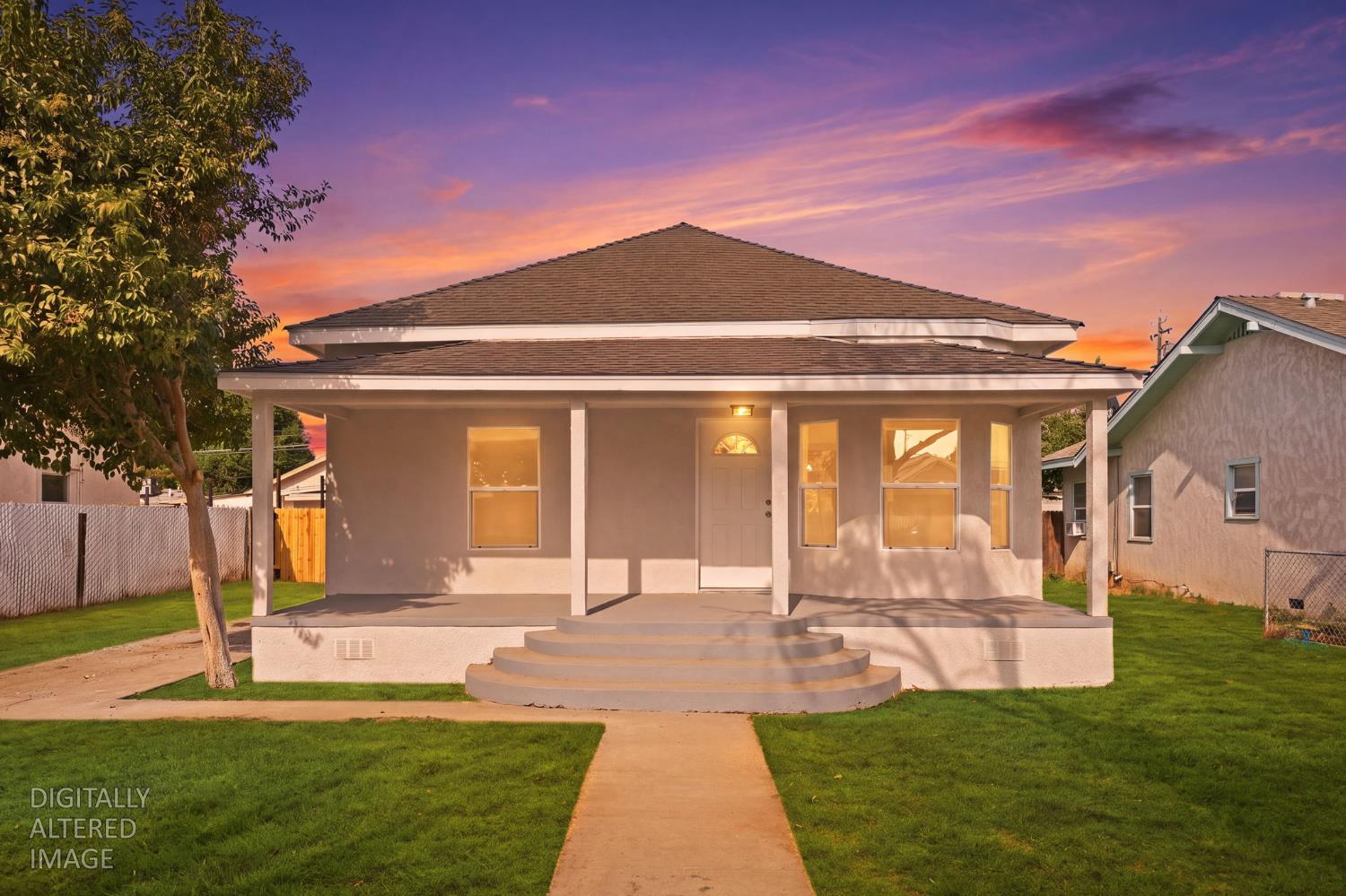 315 S J St, Madera, CA 93637