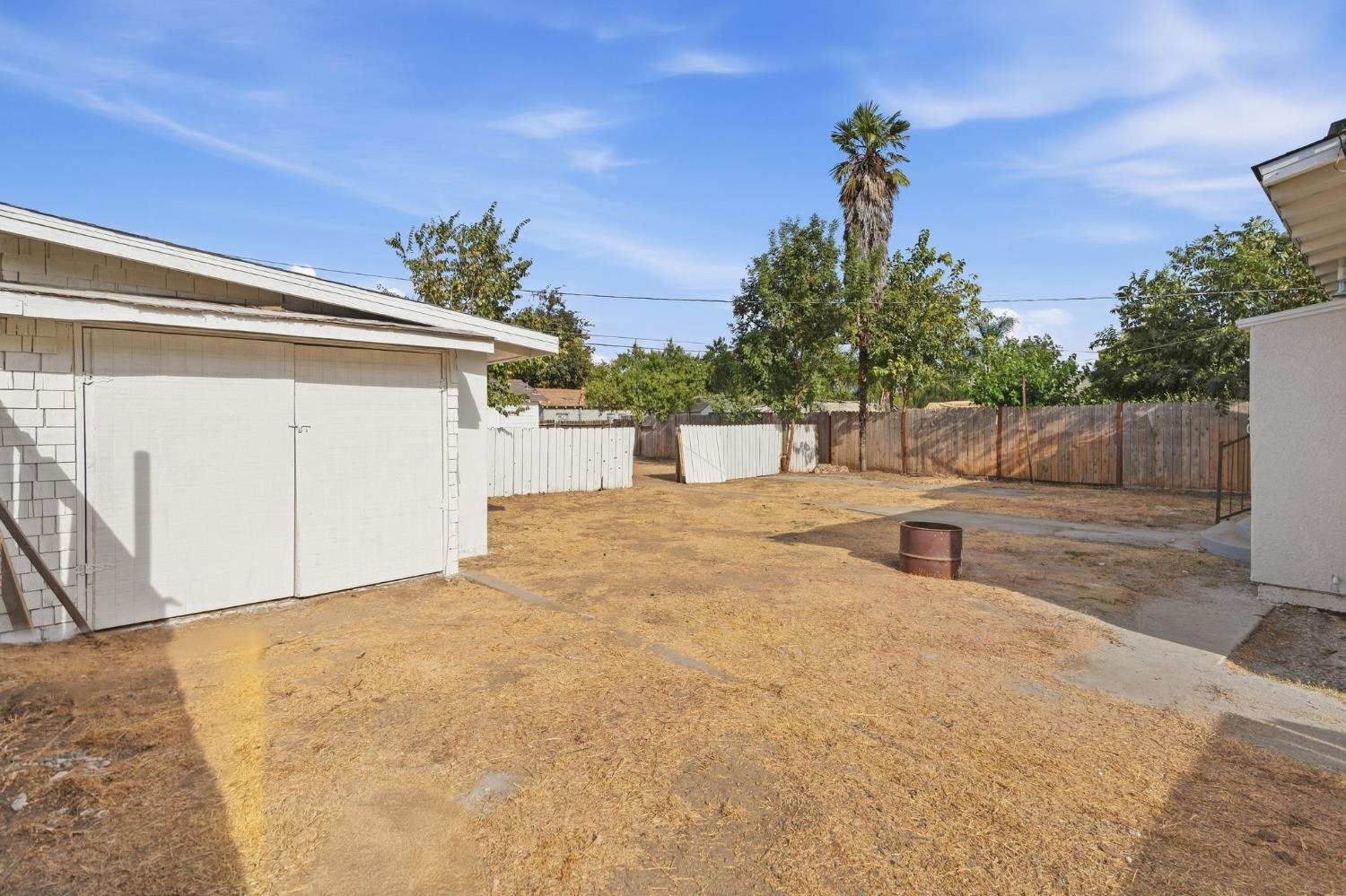 315 S J St, Madera, CA 93637