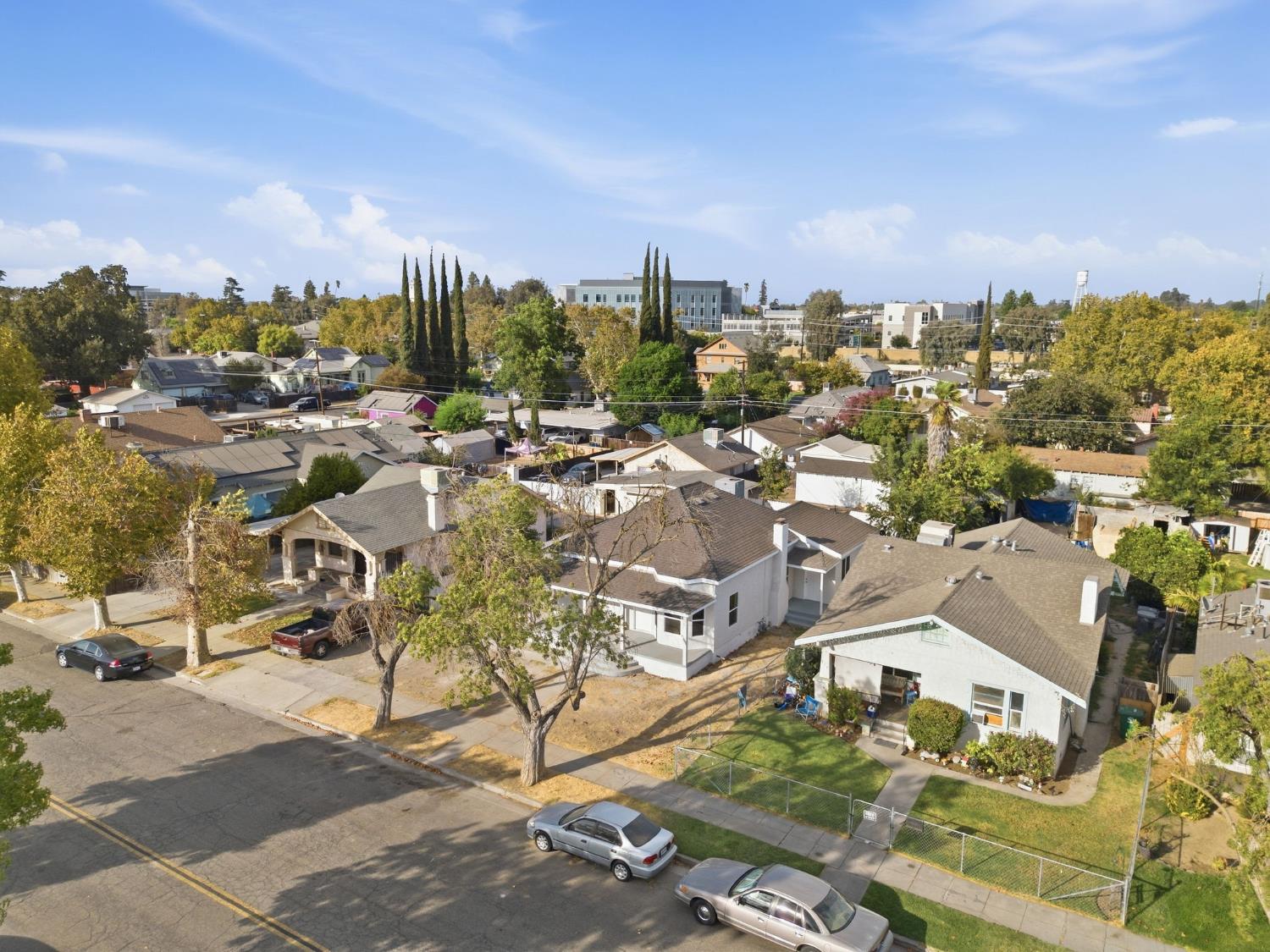 315 S J St, Madera, CA 93637