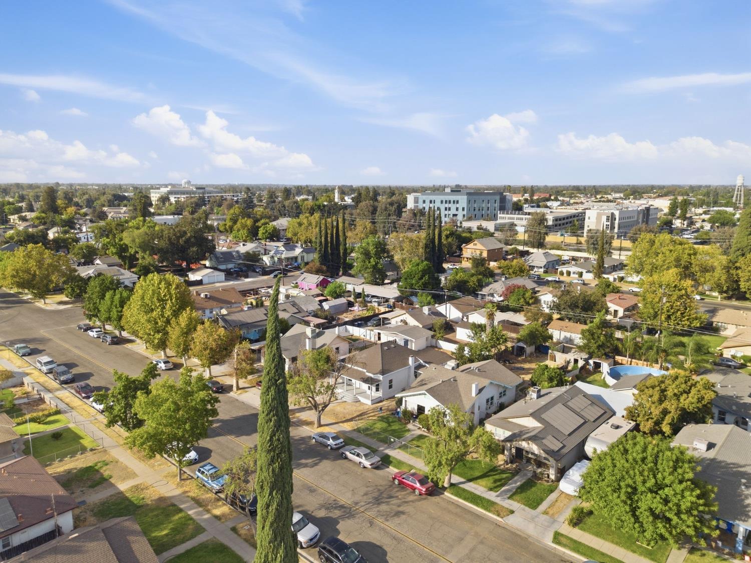 315 S J St, Madera, CA 93637