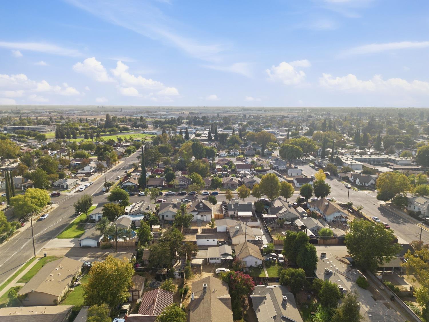 315 S J St, Madera, CA 93637