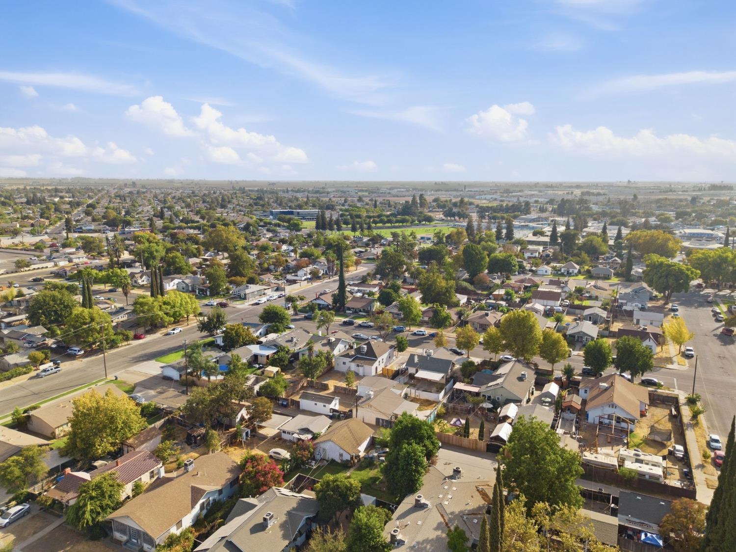 315 S J St, Madera, CA 93637