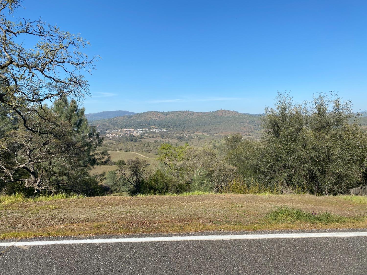 4649 Bayview Dr, Copperopolis, CA 95228