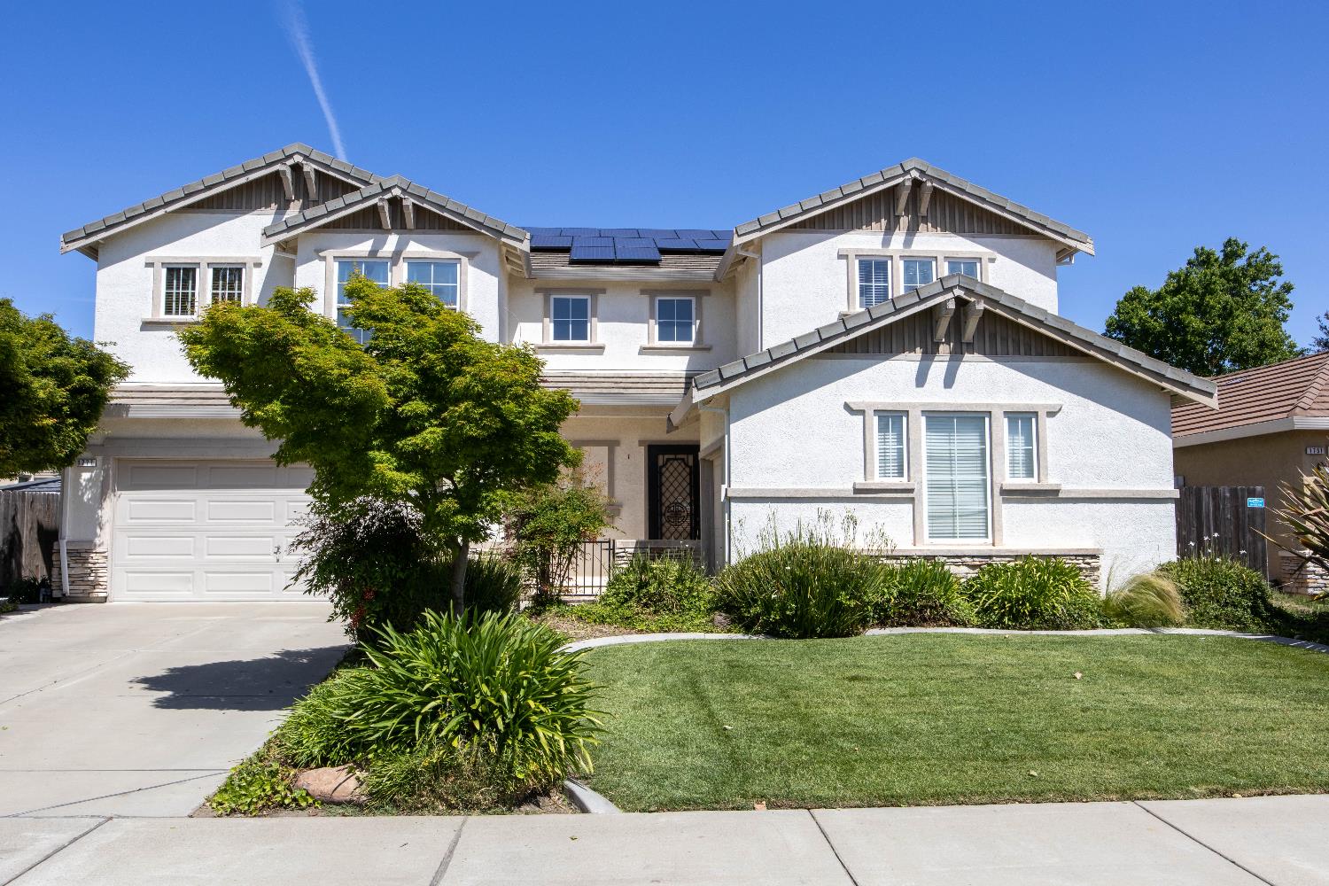 1777 Daniel Dr, Ripon, CA 95366