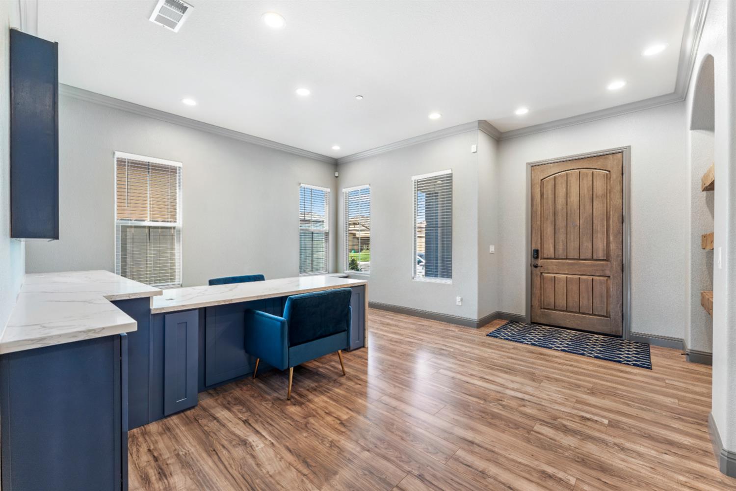 8738 N Bellagio Dr, Hilmar, CA 95324
