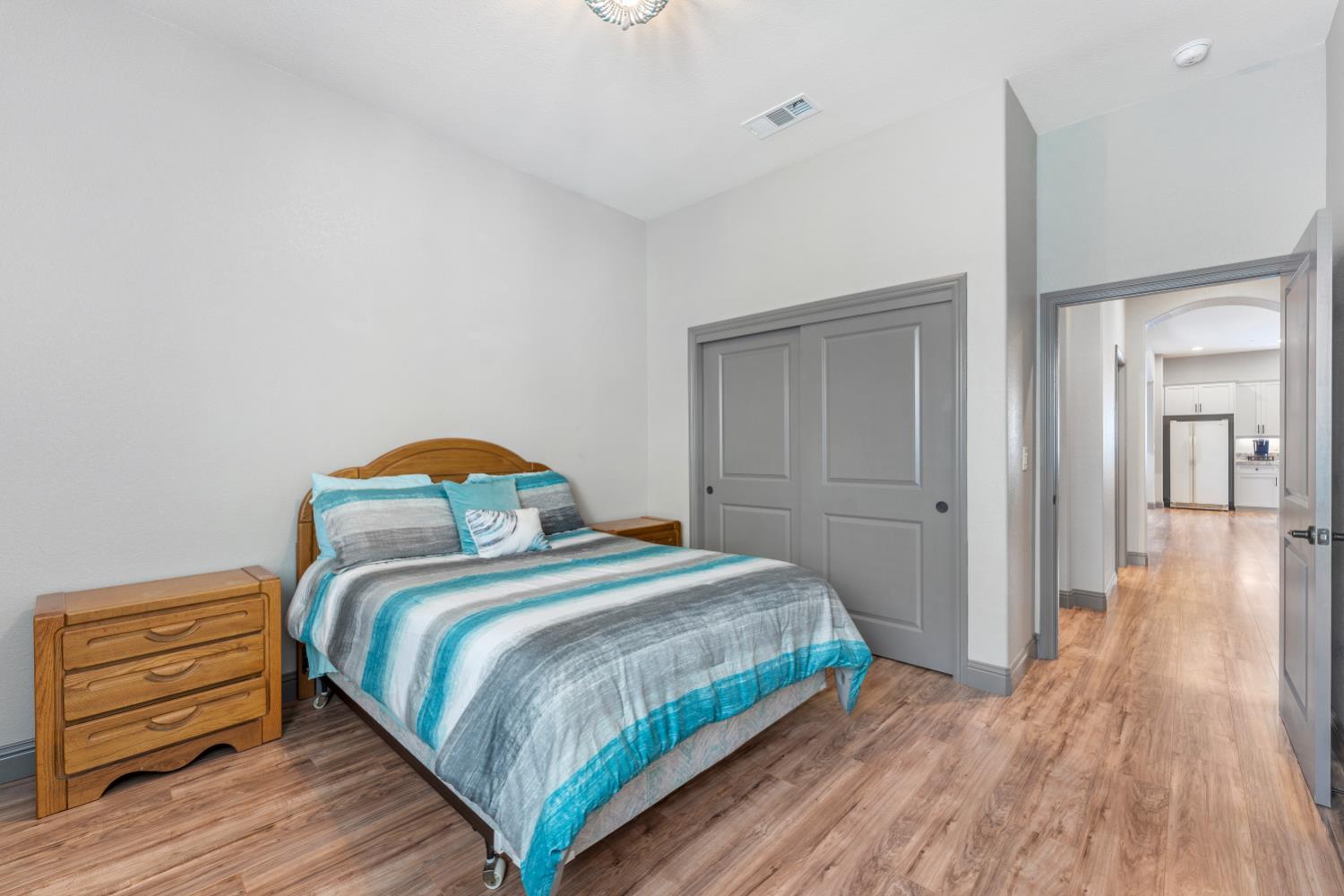 8738 N Bellagio Dr, Hilmar, CA 95324