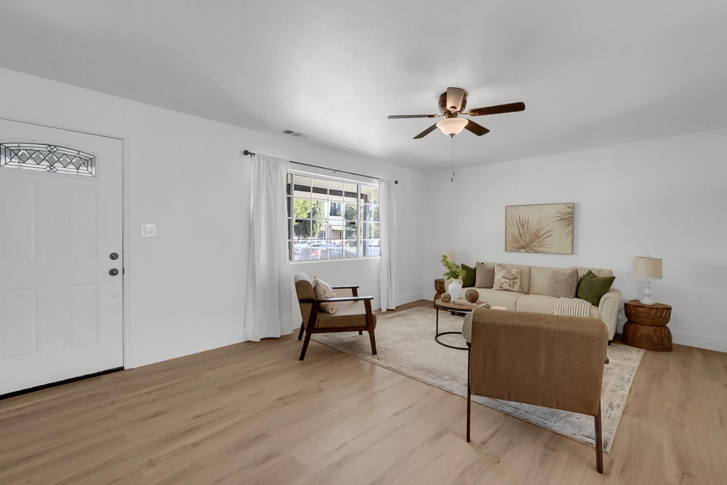 567 N Grant Ave, Manteca, CA 95336