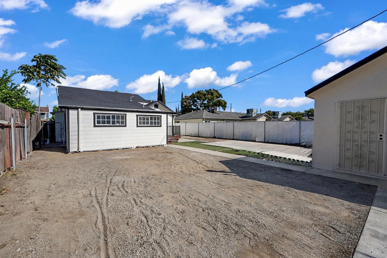 567 N Grant Ave, Manteca, CA 95336