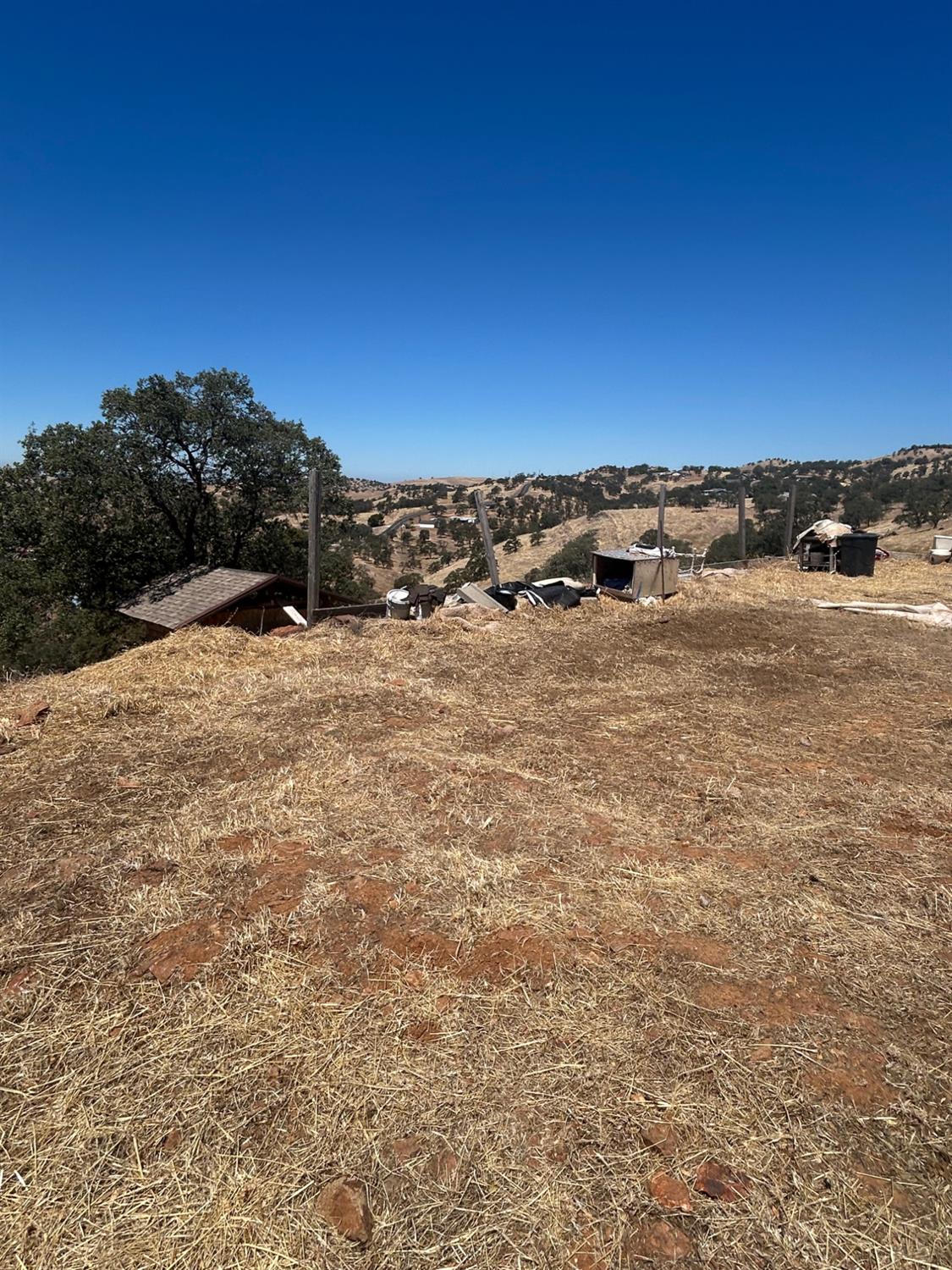 9657 Paraiso Blvd, La Grange, CA 95329