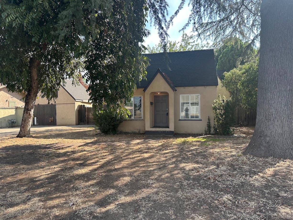 960 Kenwood Ave, Turlock, CA 95380