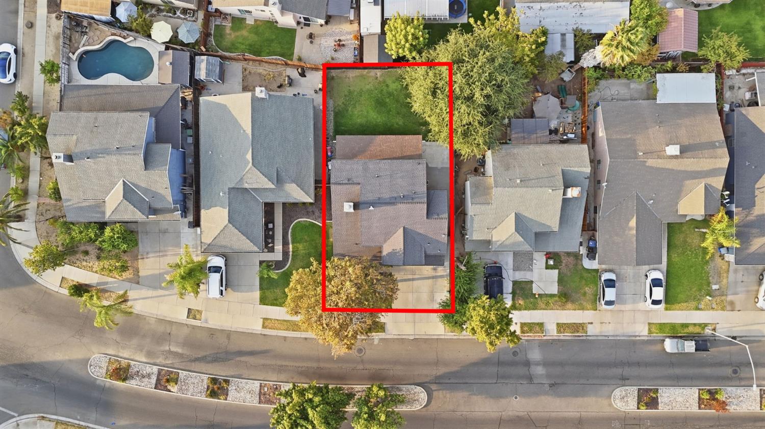 1211 Aristocrat Dr, Ceres, CA 95307
