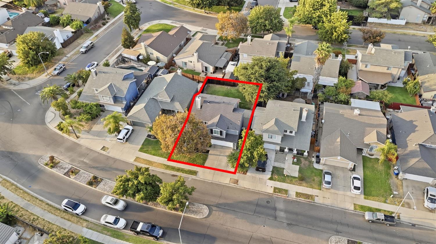 1211 Aristocrat Dr, Ceres, CA 95307