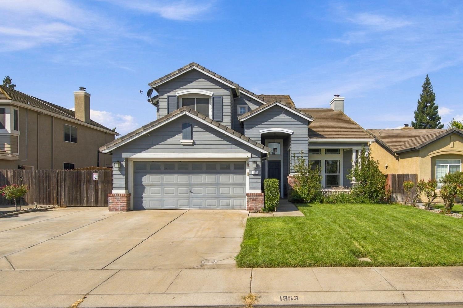1953 Bolton Ln, Manteca, CA 95336