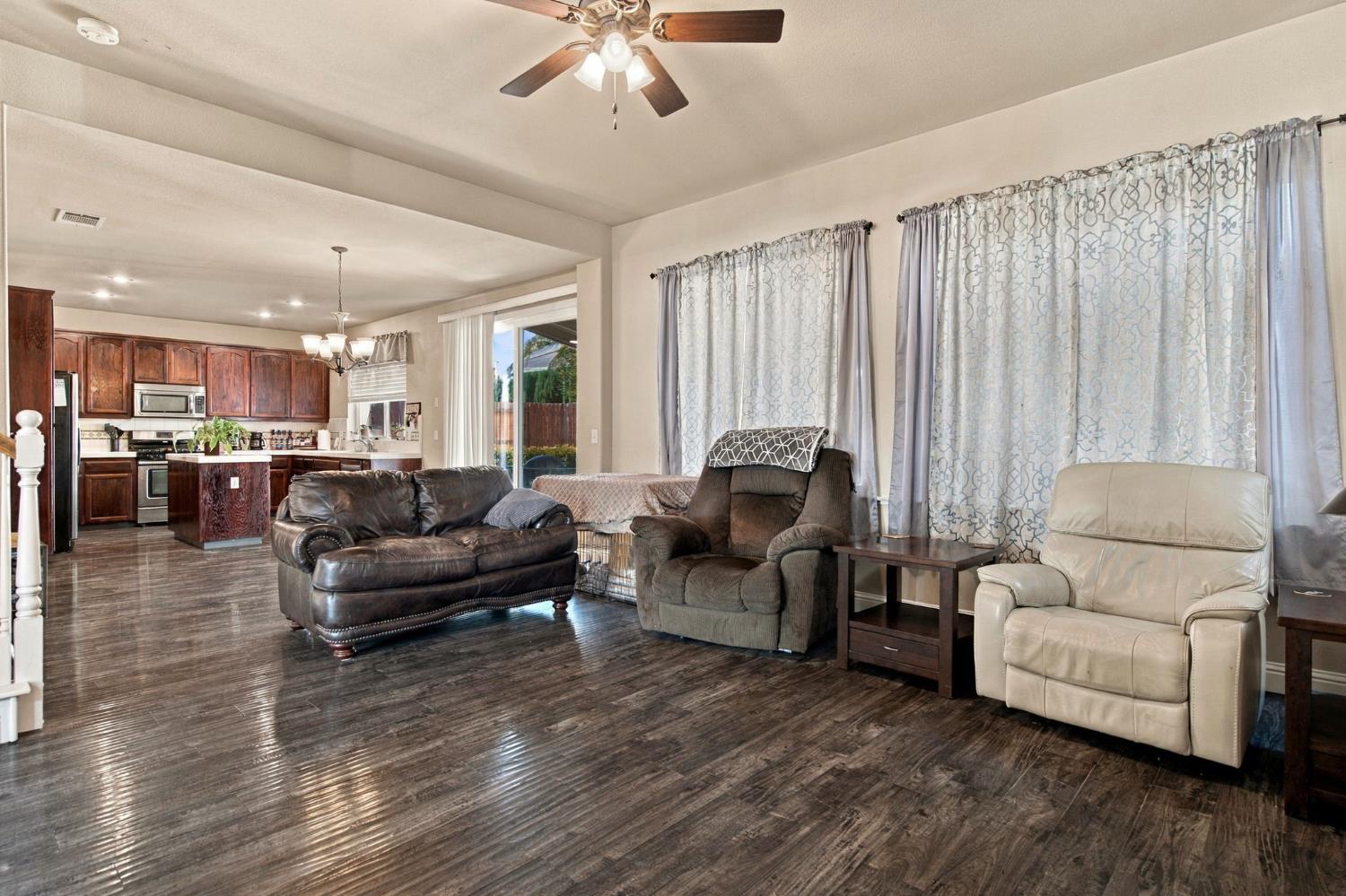 1953 Bolton Ln, Manteca, CA 95336