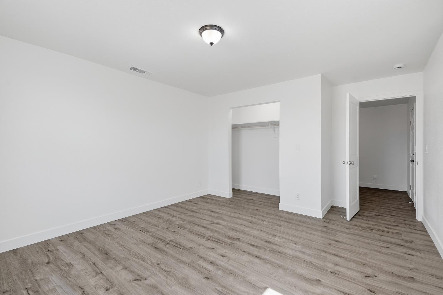 815 kerr, Modesto, CA 95354