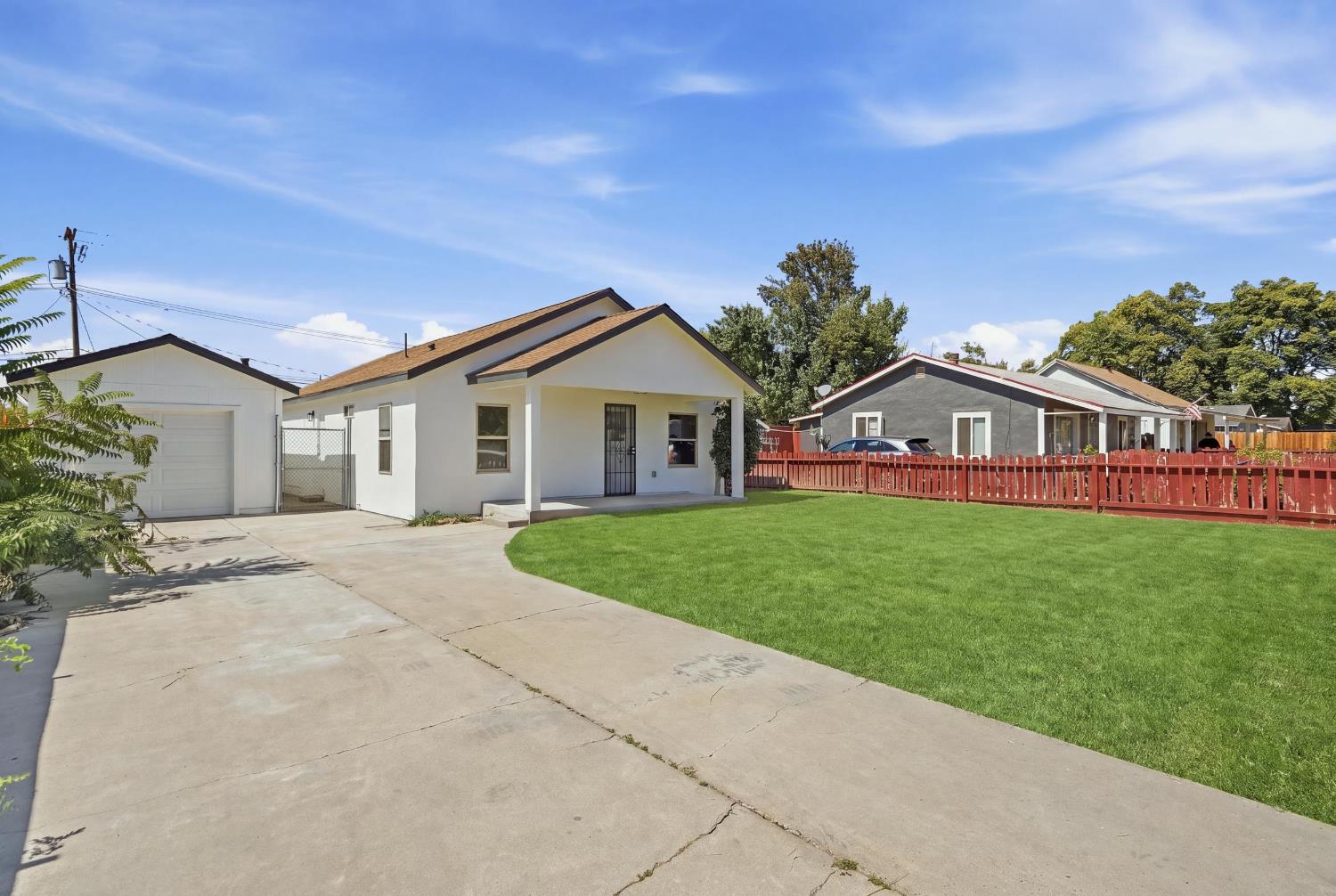 815 kerr, Modesto, CA 95354