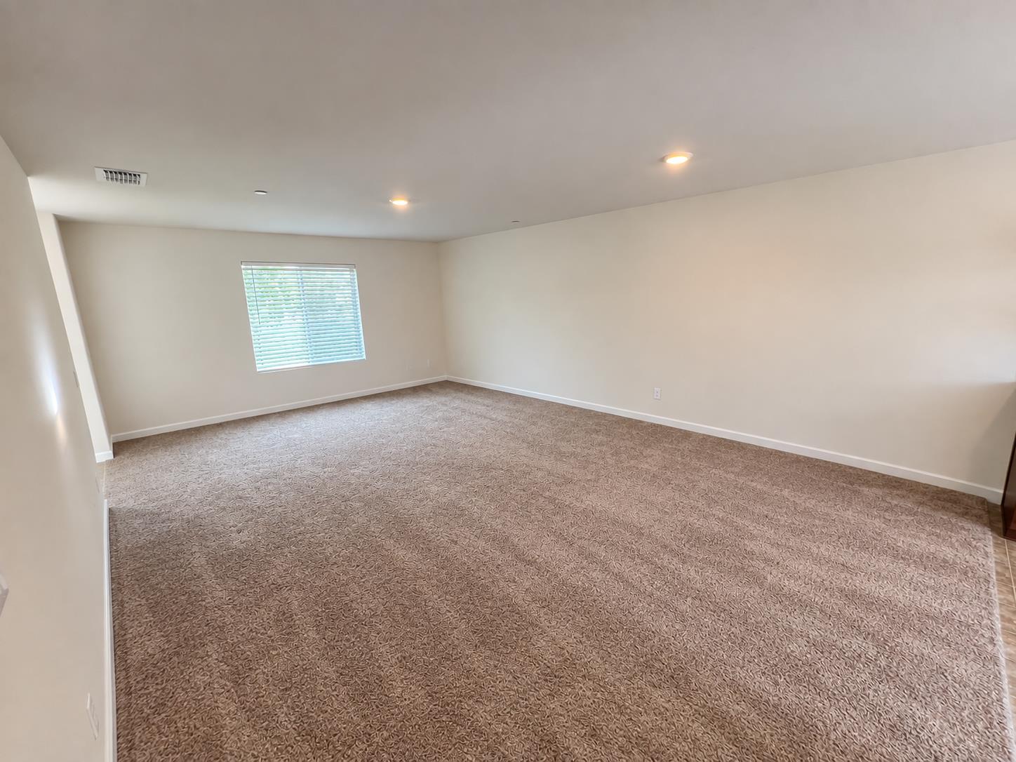 785 Dean Ct, Merced, CA 95341