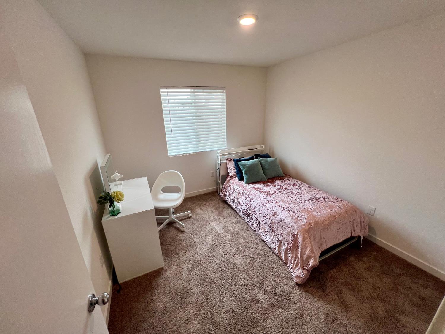 785 Dean Ct, Merced, CA 95341