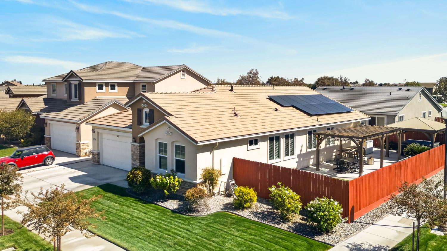 2403 N Rock Creek, Los Banos, CA 93635