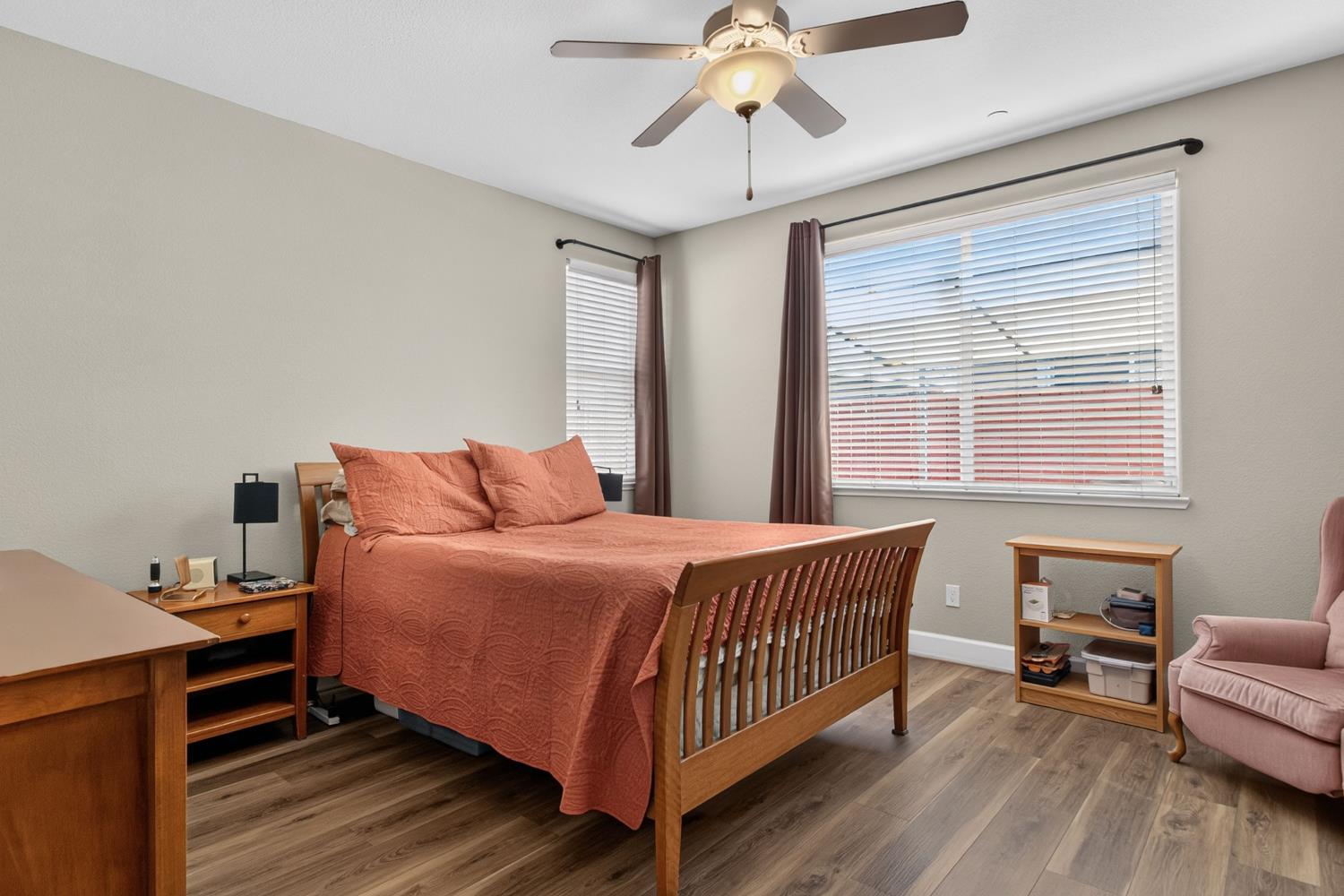 2403 N Rock Creek, Los Banos, CA 93635