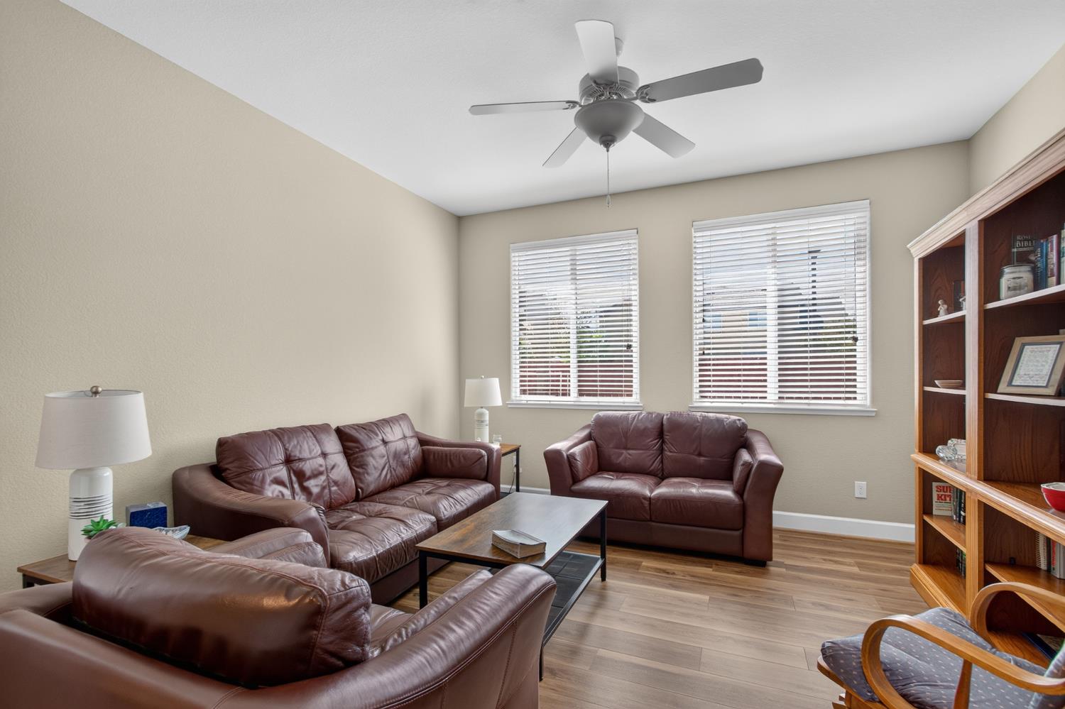 2403 N Rock Creek, Los Banos, CA 93635