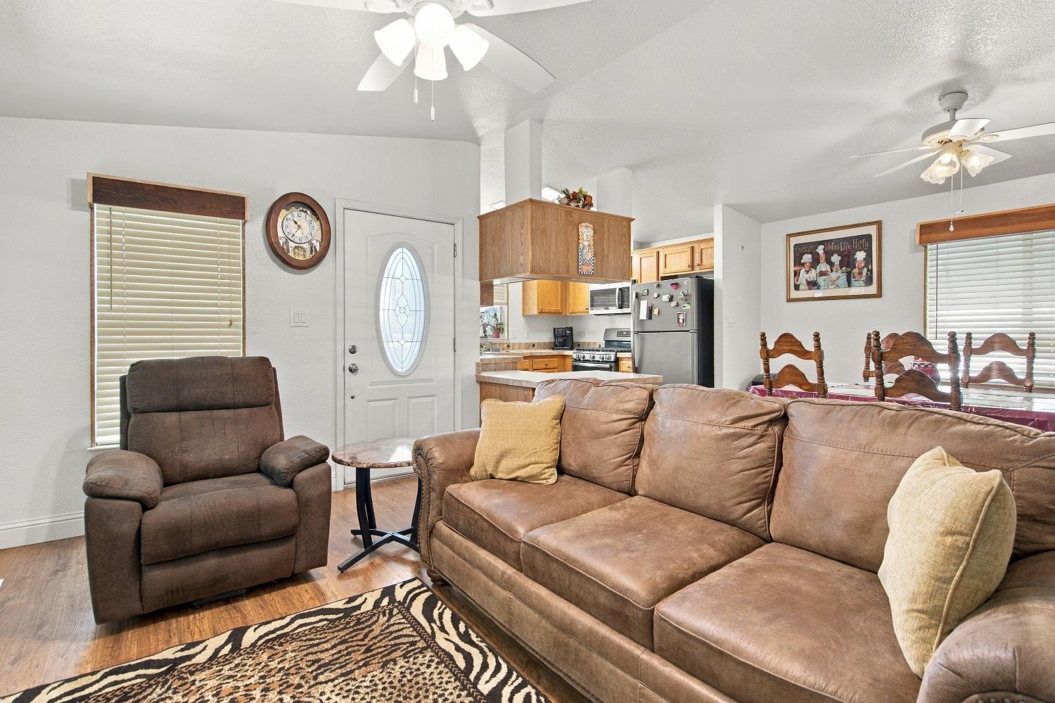 1830 E Yosemite Ave #186, Manteca, CA 95336